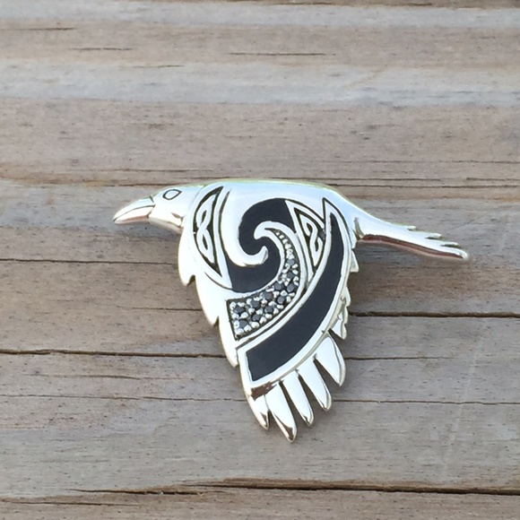 Raven in Flight Pendant .925 Sterling Silver w/ Black CZ and enamel Peter Stone - Picture 6 of 8
